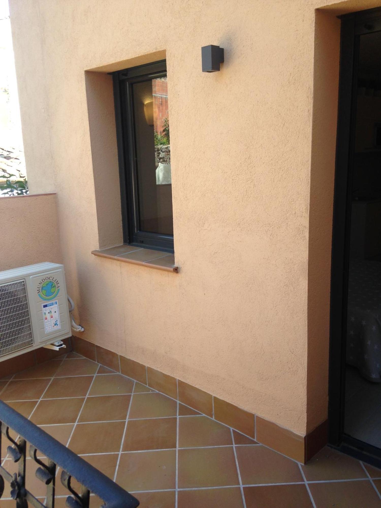 Apartaments Fonda Comerc Torroella de Montgrí Buitenkant foto